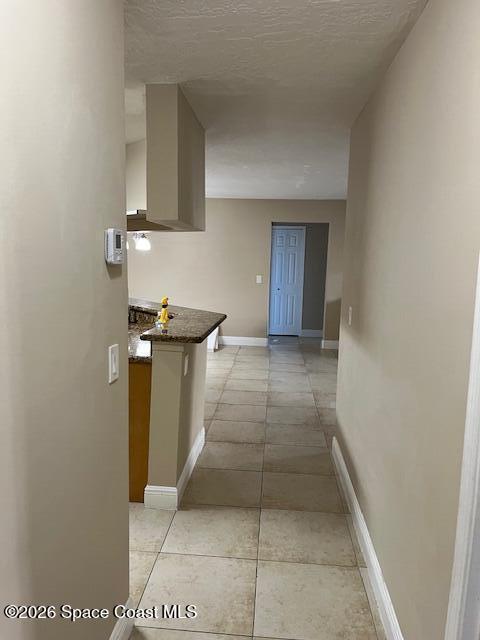 Building Photo - 7667 N Wickham Rd