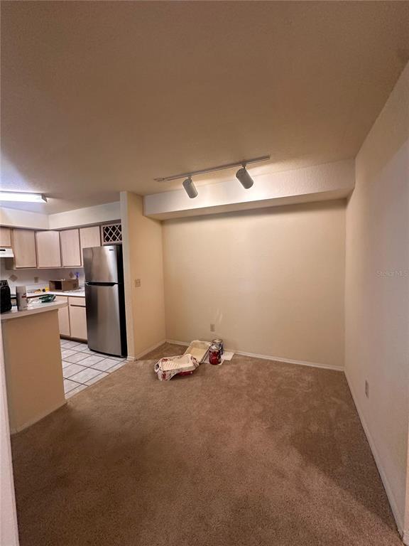 Building Photo - 820 Camargo Way