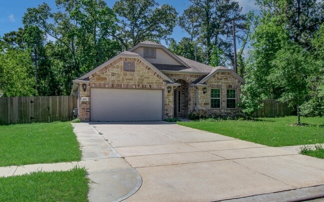 Building Photo - 1011 Veer Dr