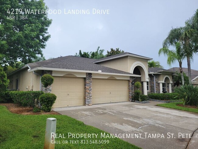 Building Photo - ***LUXURY LUTZ HOME