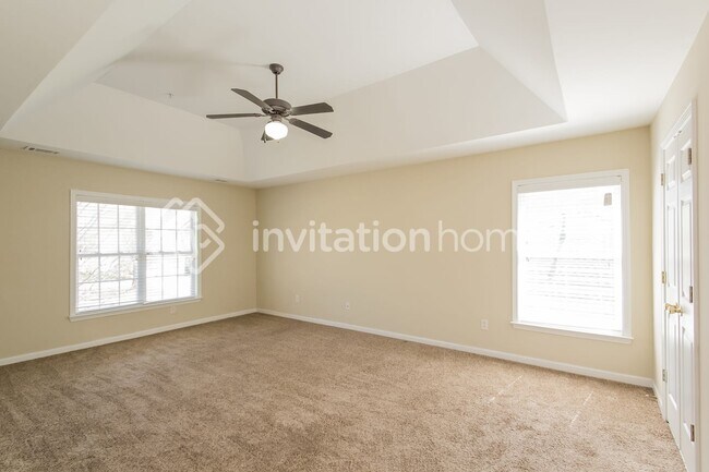 Building Photo - 6134 Foxcroft Ct
