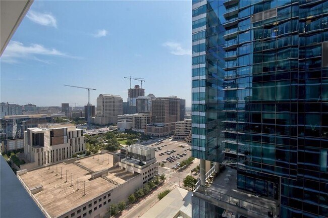 Building Photo - 202 Nueces St