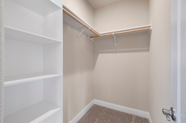 Building Photo - 7045 Molokai Dr