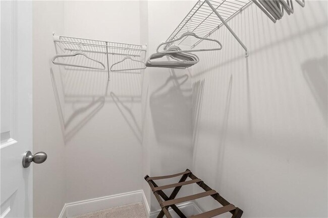 Building Photo - 613 Stickley Oak Way