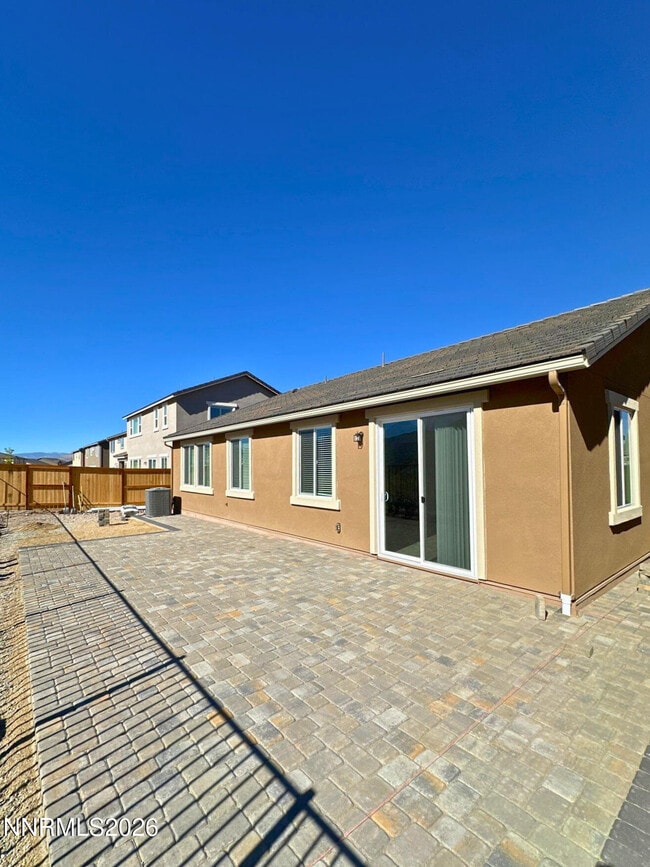 Building Photo - 7878 Willow Thicket Dr