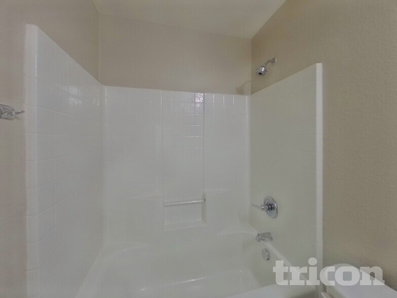 Building Photo - 157 Spring Hollow Dr