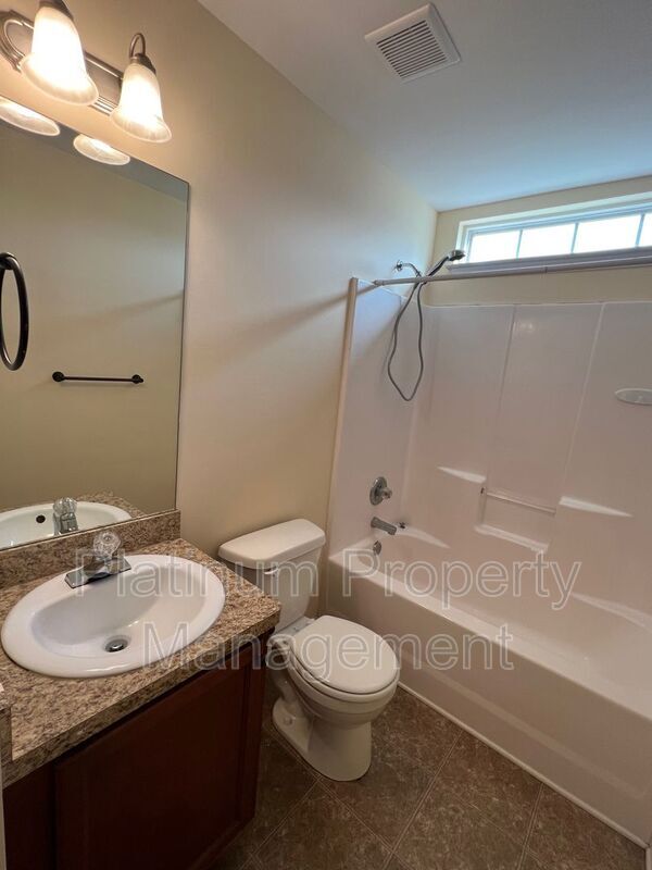 Building Photo - 279 Wahsega Way