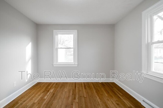 Building Photo - 2407 Bluefield St