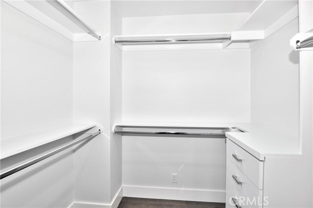 Building Photo - 621 Narcissus Ave