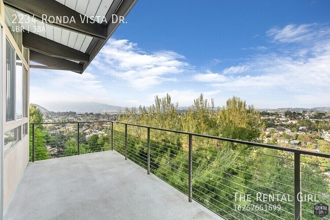 Building Photo - 2234 Ronda Vista Dr