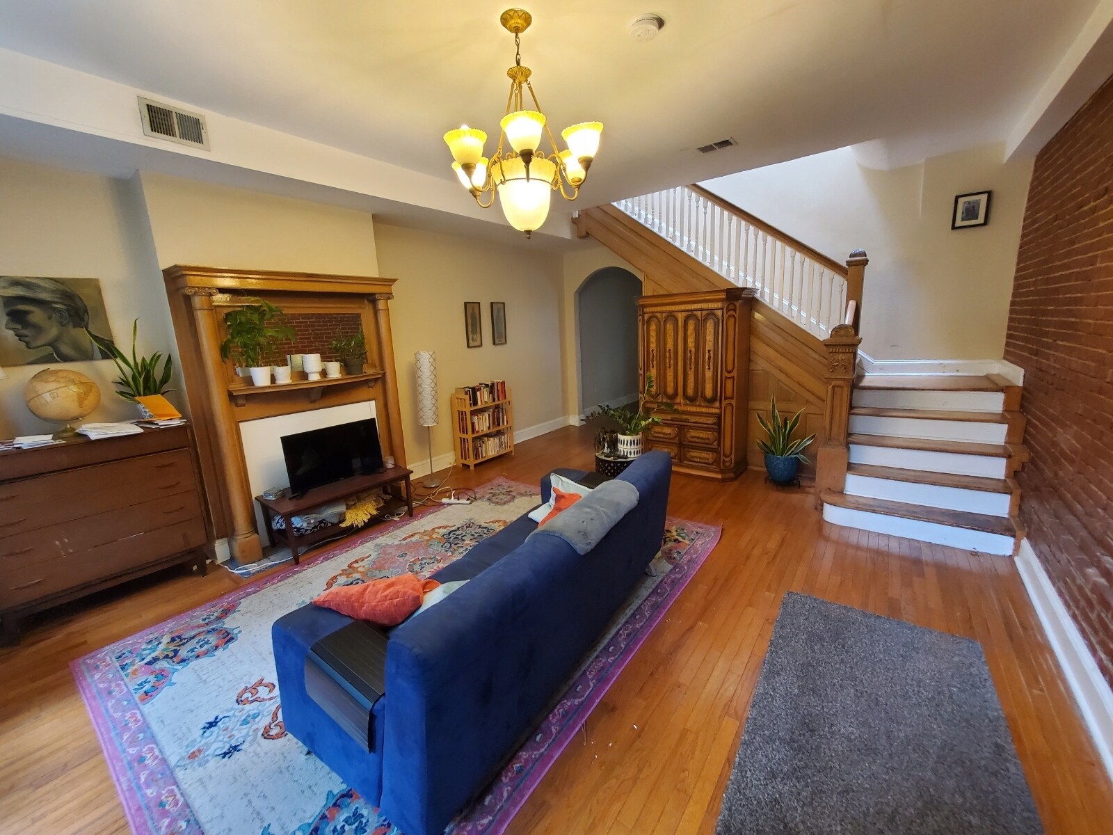 Front room (shared pace) - 27 Q St NW