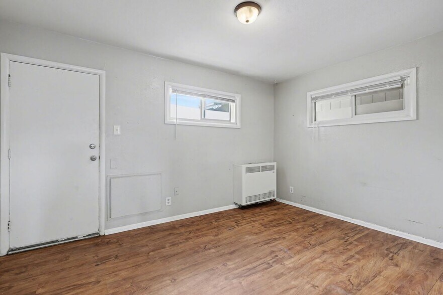 Building Photo - 207 N Santa Fe Ave