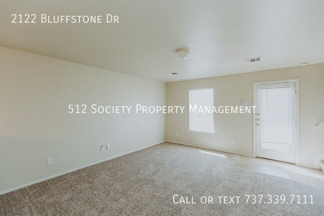 Building Photo - 2122 Bluffstone Dr