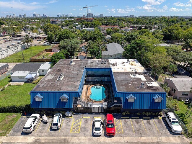 Building Photo - 37 SW 14th St