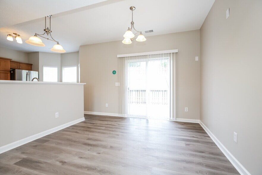 Building Photo - 7898 Rainey Dr