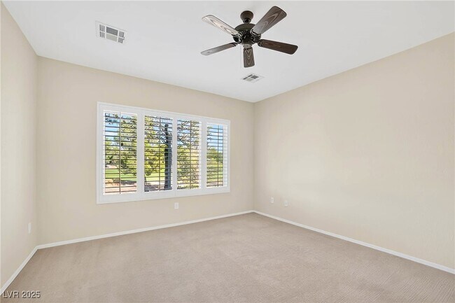Building Photo - 7349 Shelduck St