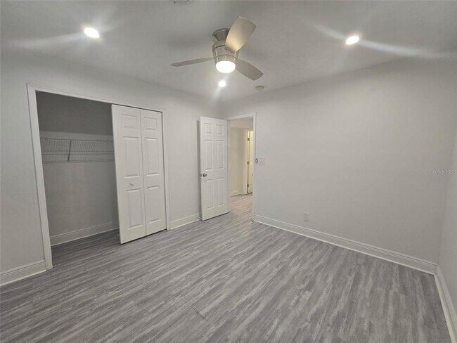 Building Photo - 2909 Hargill Dr