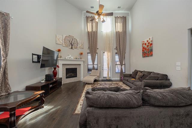 Building Photo - 359 Timber Creek Ln