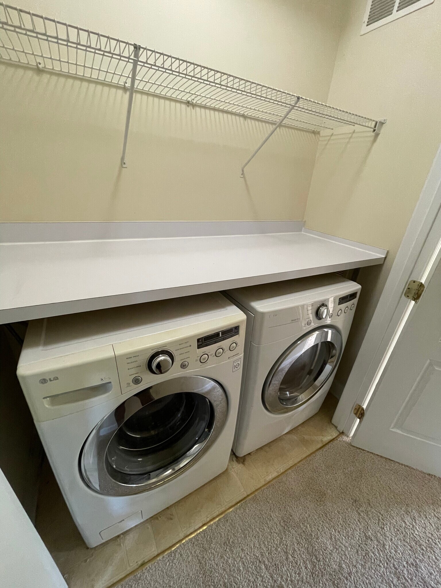 Laundry - 5540 Lanier Ave
