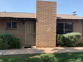 Building Photo - Great 1 bedroom 1 bath condo -- COMING SOON