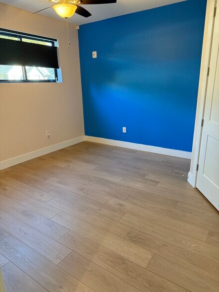 Building Photo - 501 E 37th St