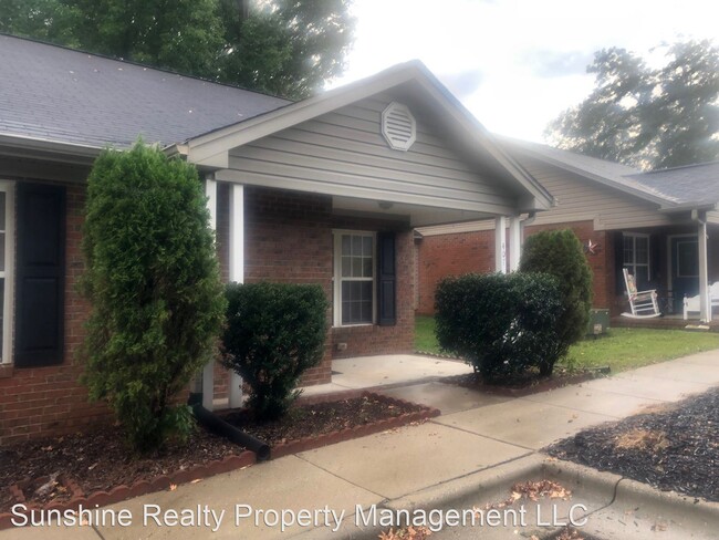 Building Photo - 2 br, 2 bath House - 407 McKinley Place