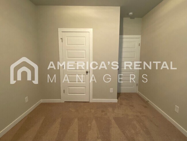 Building Photo - 170 Ridgeview Cir