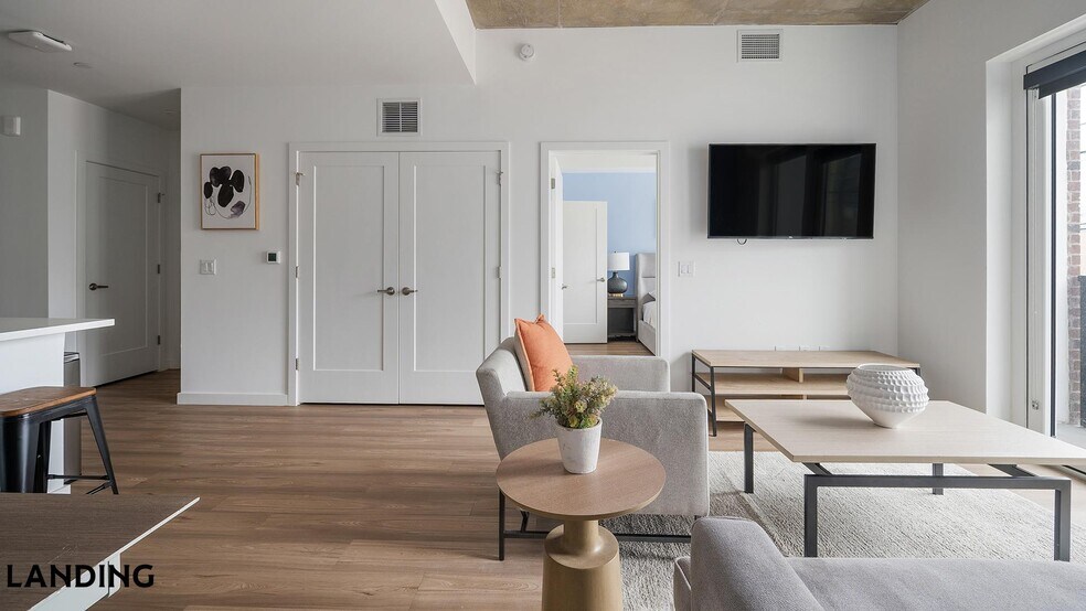 Building Photo - 1801 Patterson St