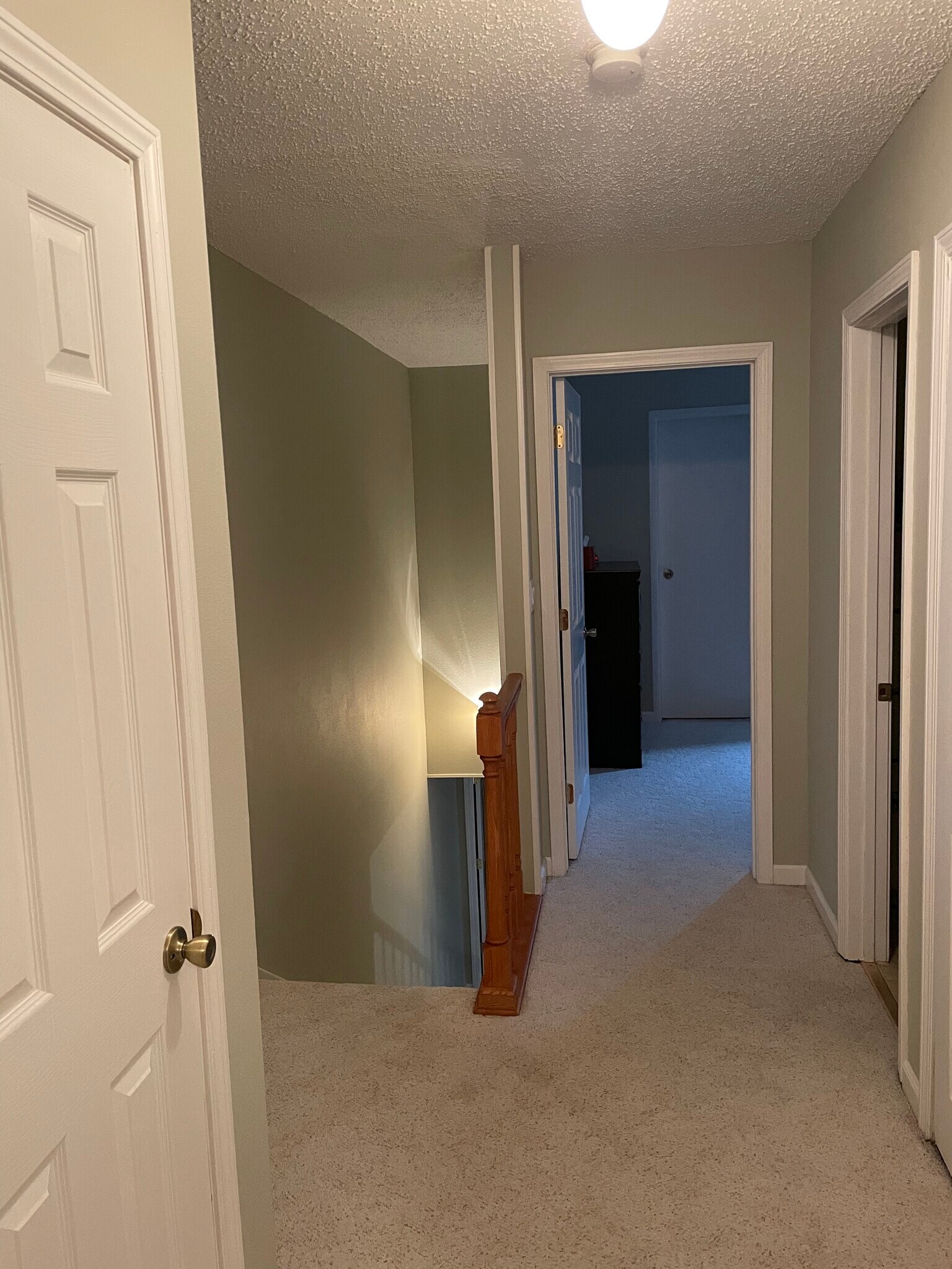 Hallway to second bedroom - 39 Lakeshore Ln