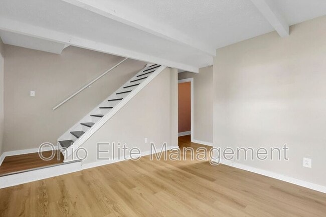 Building Photo - 3086 Grasmere Ave