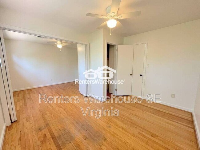 Building Photo - 354 Warrington Cir