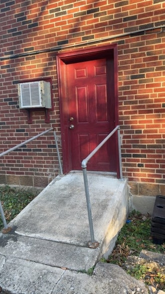 Building Photo - 3123 Bracken Woods Ln