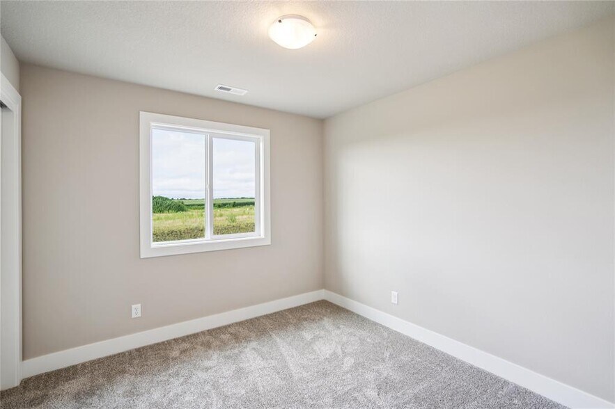 Building Photo - 1420 Werthman Dr