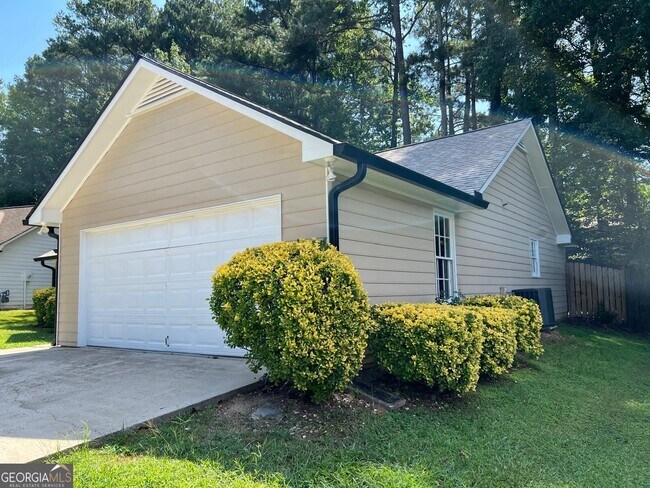 Building Photo - 510 Cornwallis Way