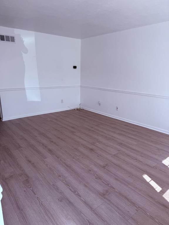 Building Photo - 2505 Nottingham Way