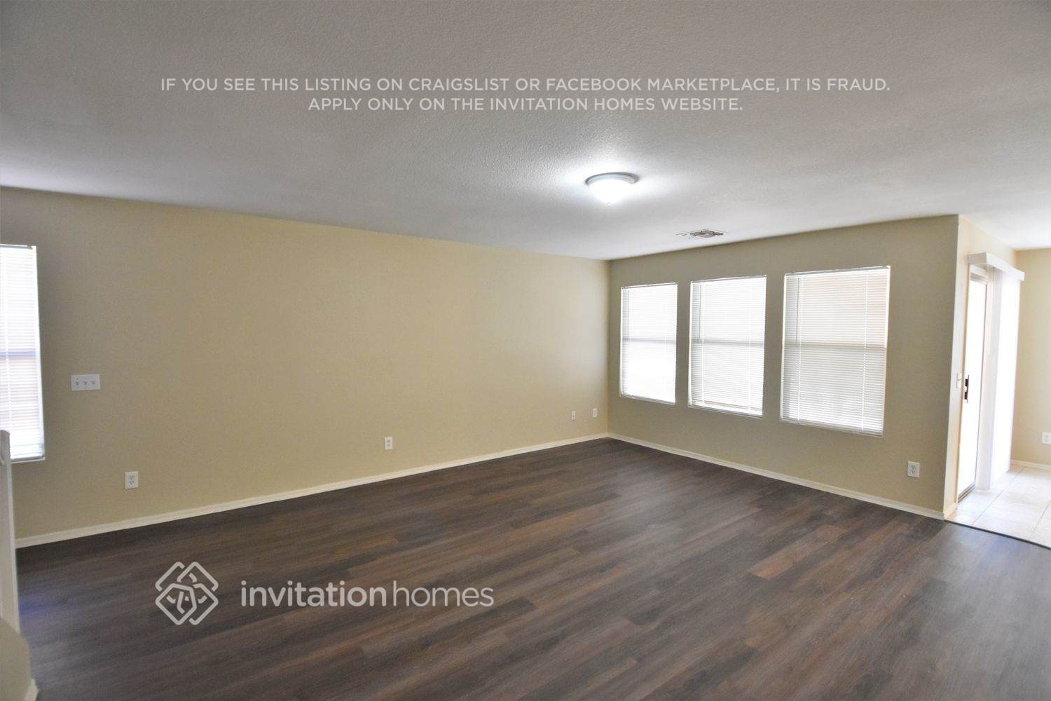 Building Photo - 10703 E Ananea Ave