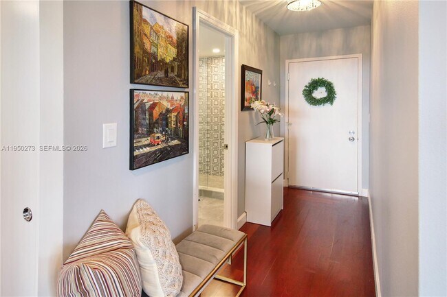 Building Photo - 1625 SE 10th Ave