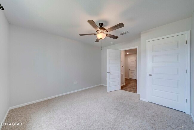 Building Photo - 7177 Ellie B Dr