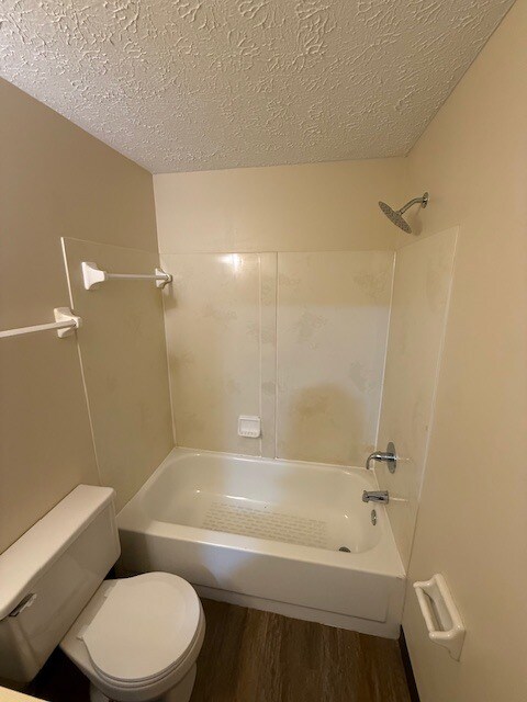 Building Photo - 3479 Westpoint Dr