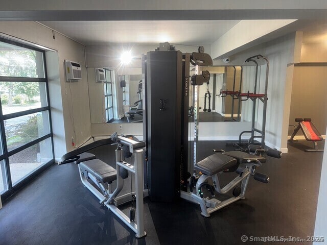 Building Photo - 891 West Blvd