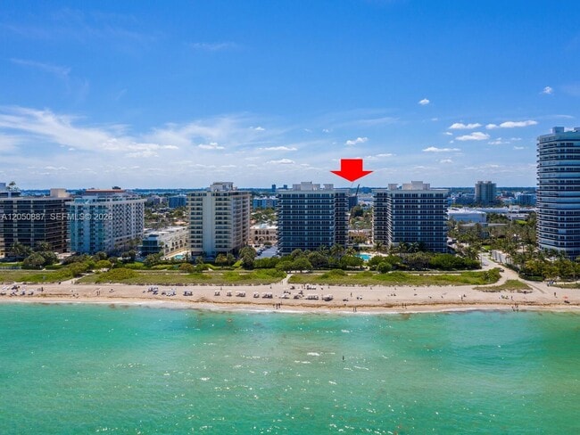 Building Photo - 9595 Collins Ave