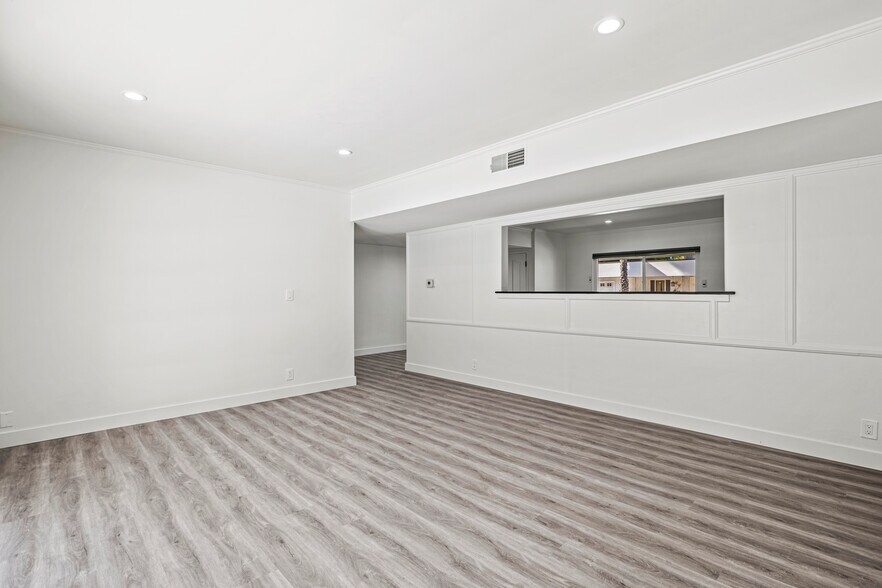 Building Photo - 3454 Green Vista Dr