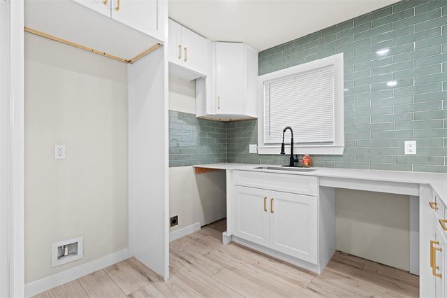 Building Photo - 1300 E Baltimore Ave