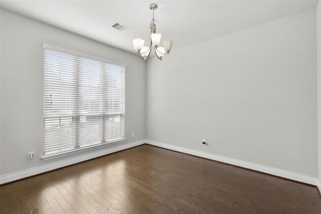 Building Photo - 10523 Largoward Ln