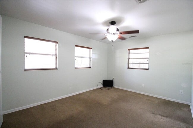 Building Photo - 1714 NW 38th St