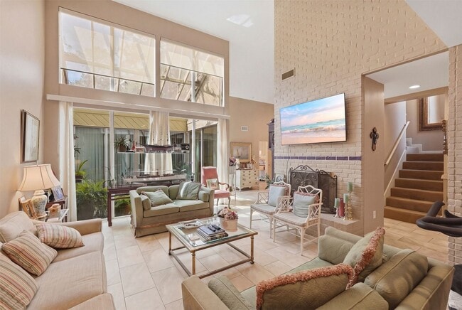 Building Photo - 10125 Valley Forge Dr