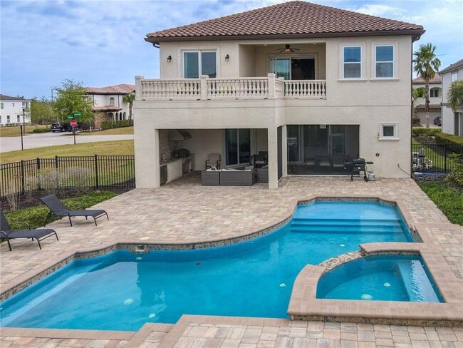 Building Photo - 760 Golden Bear Dr