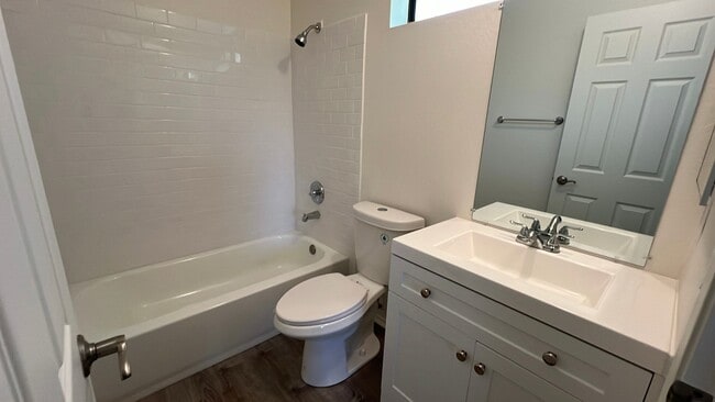 Building Photo - Remodeled Single Story West Lancaster Home