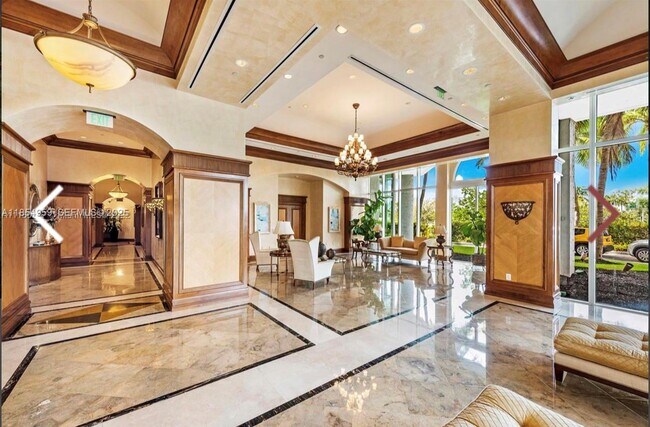 Building Photo - 16500 Collins Ave