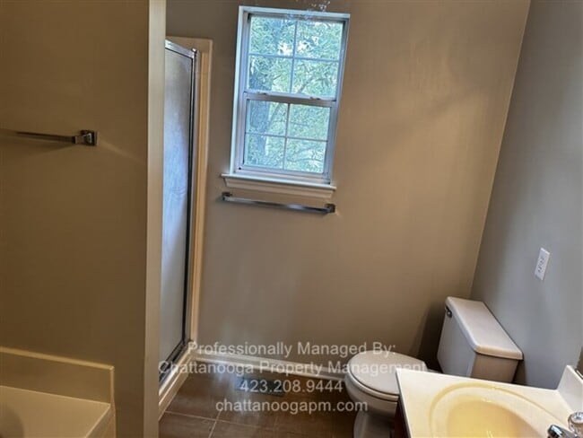 Building Photo - 6815 Benwood Dr